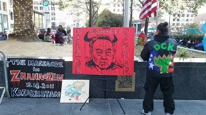 Акция протеста против расстрела рабочих в Жанаозене в США