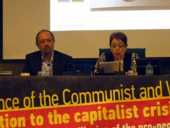 Алека Папарига на Европейской коммунистической встрече