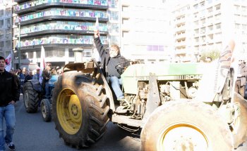 Всеобщая забастовка 20/02/13. Грандиозный стачечный митинг ПАМЕ в Афинах. Массовые митинги в более чем 70-и городах