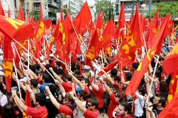 Коммунистическая партия Греции – «бельмо в глазу» буржуазии и оппортунистов