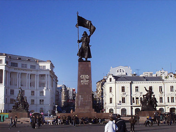 Памятника  борцам  за  Власть  Советов во  Владивостоке