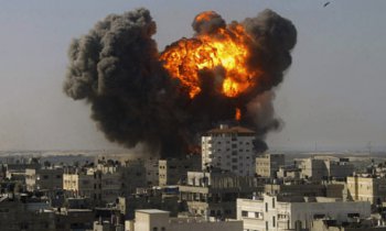 Удар израильской авиации по г. Рафах на юге сектора Газа